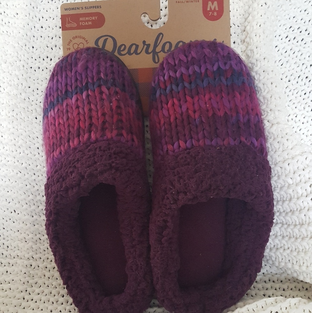 Ladies slippers size 7-8